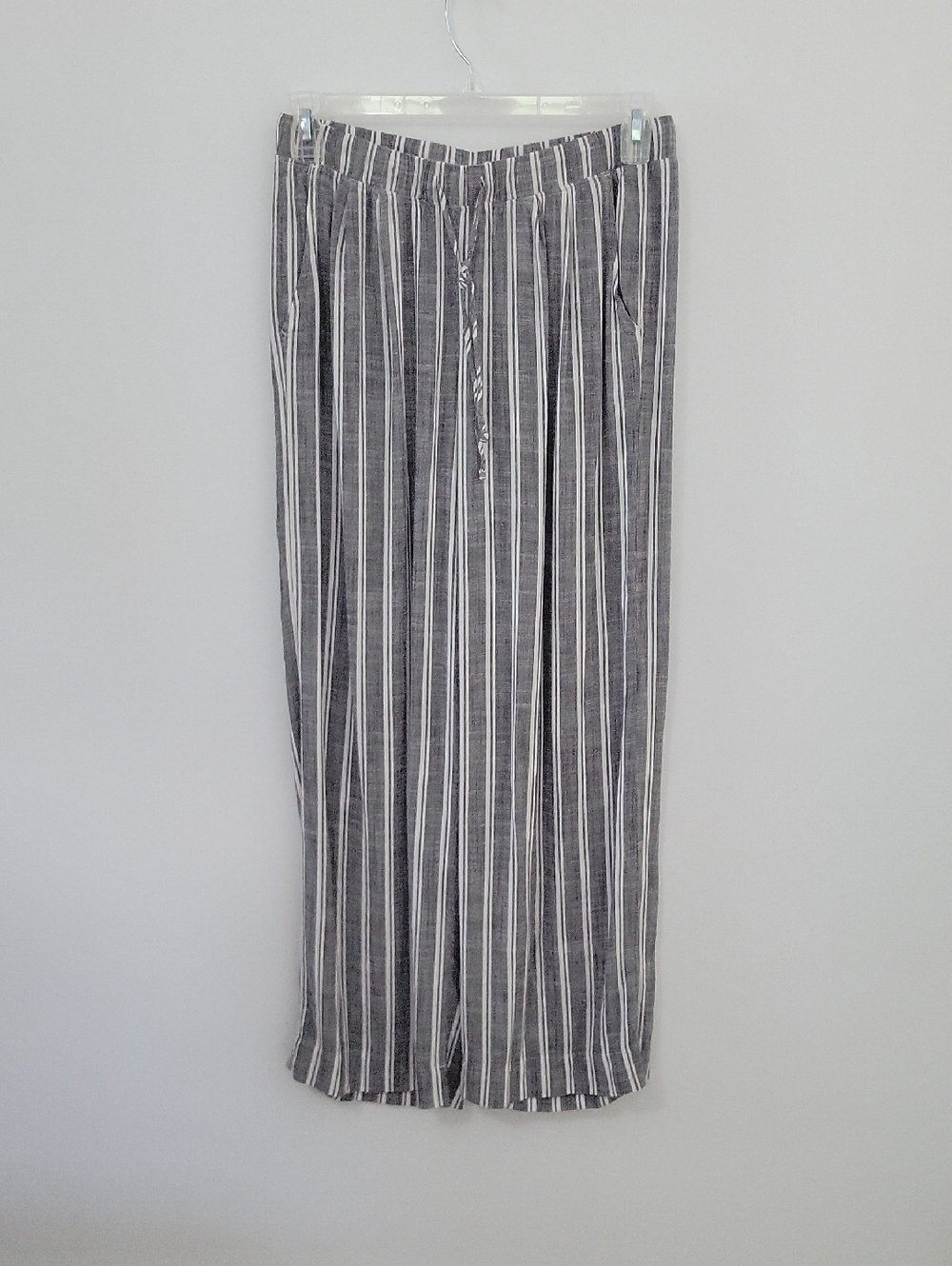 cloth & stone Gray and White Stripe Wide Leg Pant, Size Small